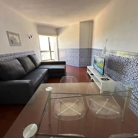 Confortavel T3 Com Vista Mar Em